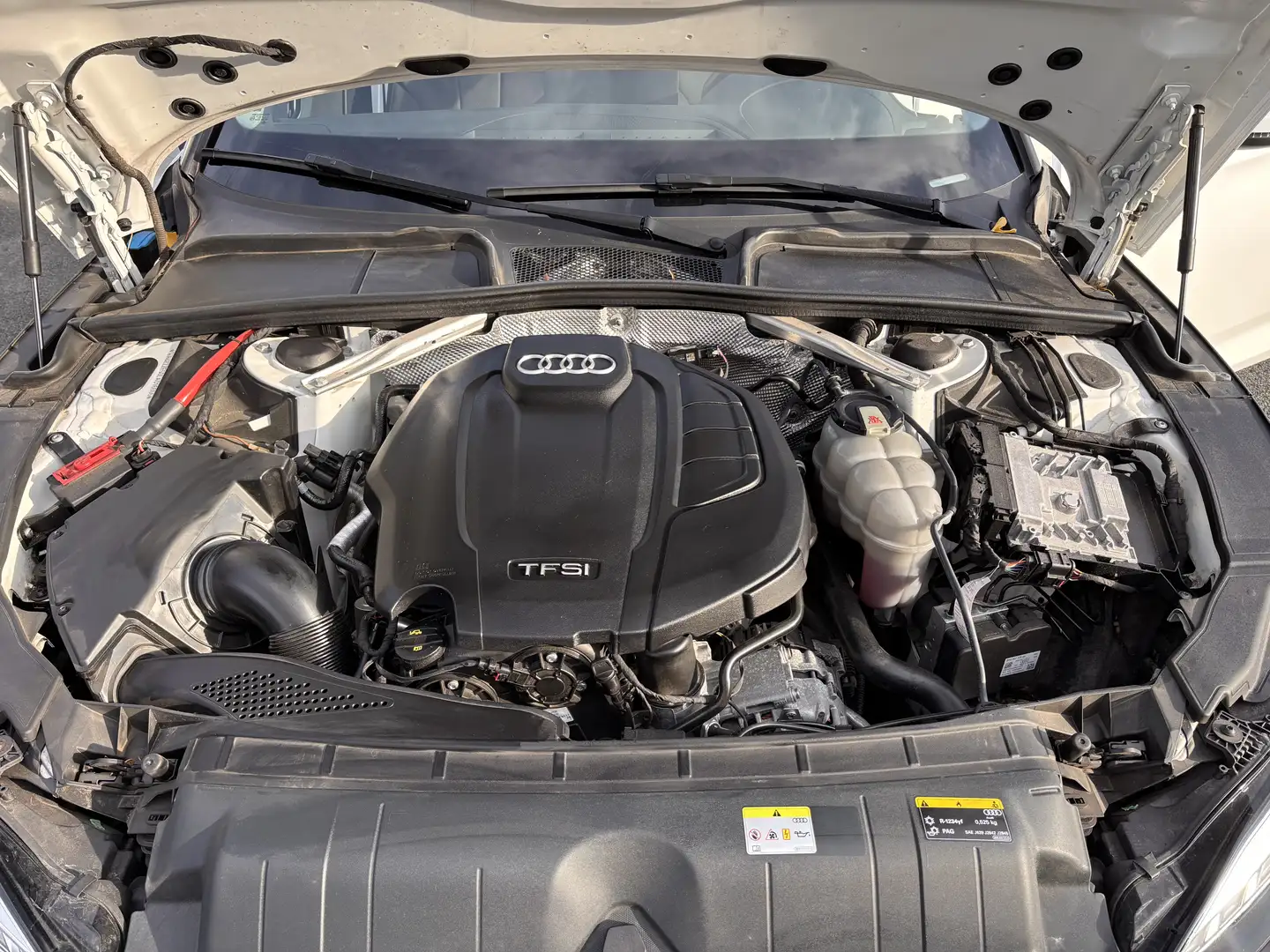 Audi A5 sport Weiß - 2