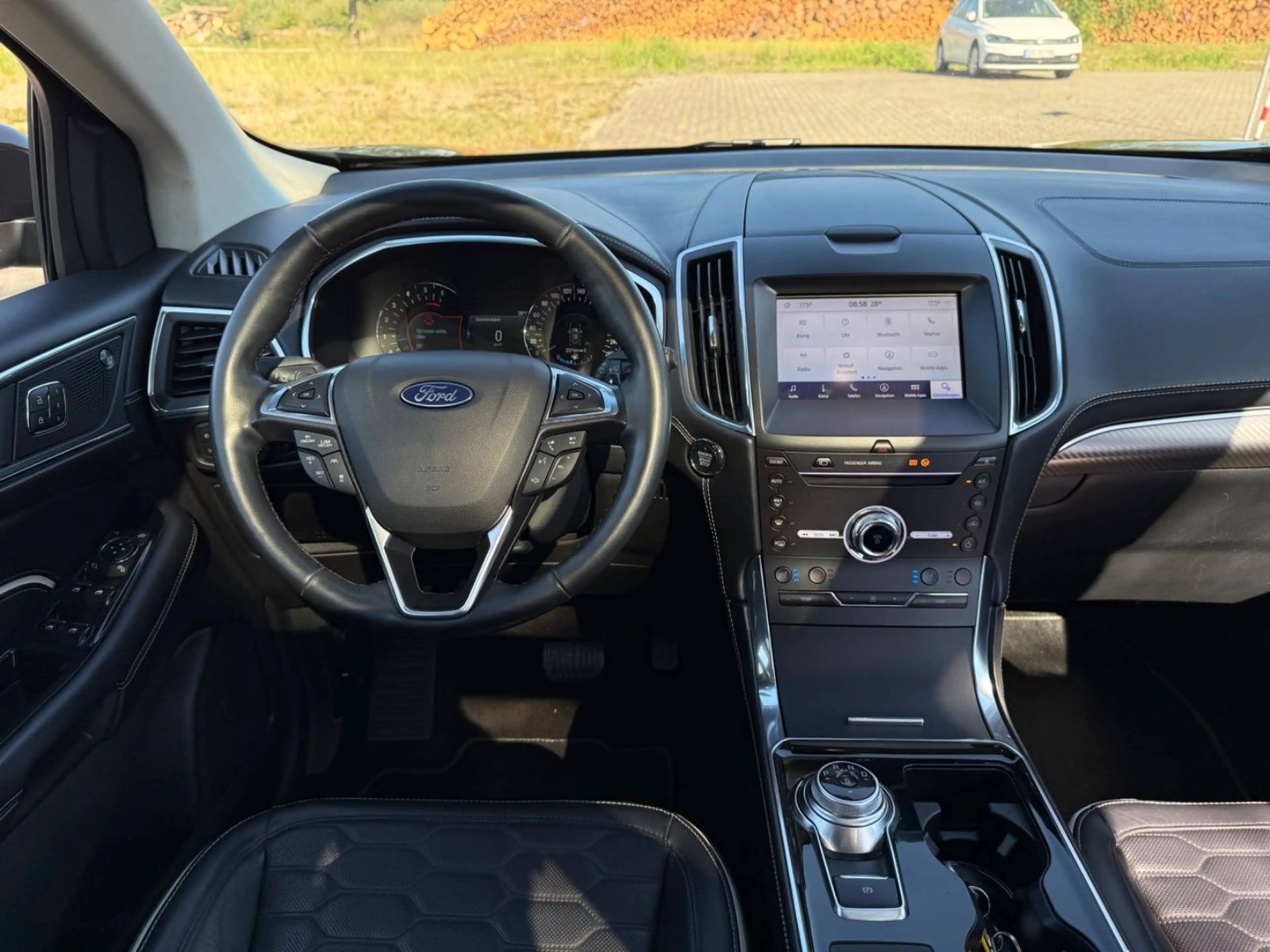 Ford Edge 2.0 EB Vignale AWD SHG AHK Laneass Panorama — photo 19