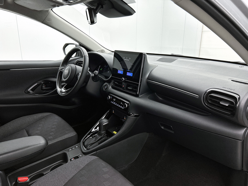 Toyota Yaris 1.5 Hybrid 115 Dynamic | NL-Auto | Comfort Pack | — photo 6