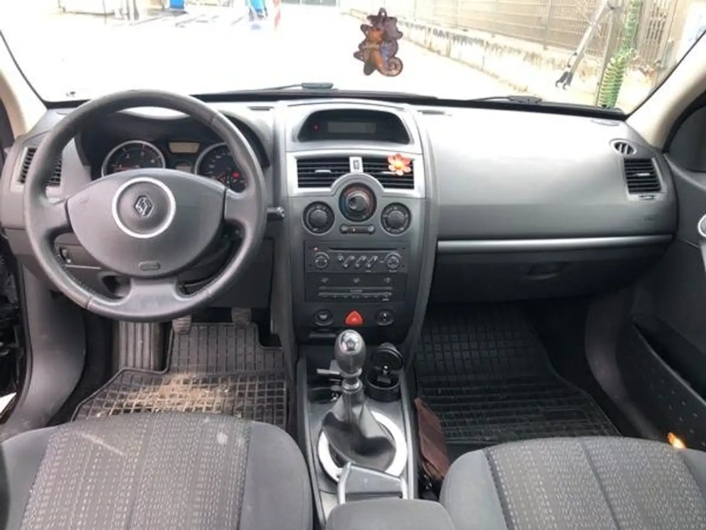 Renault Megane Megane 3p 1.9 dci Luxe Dynamique 130cv fap - 1