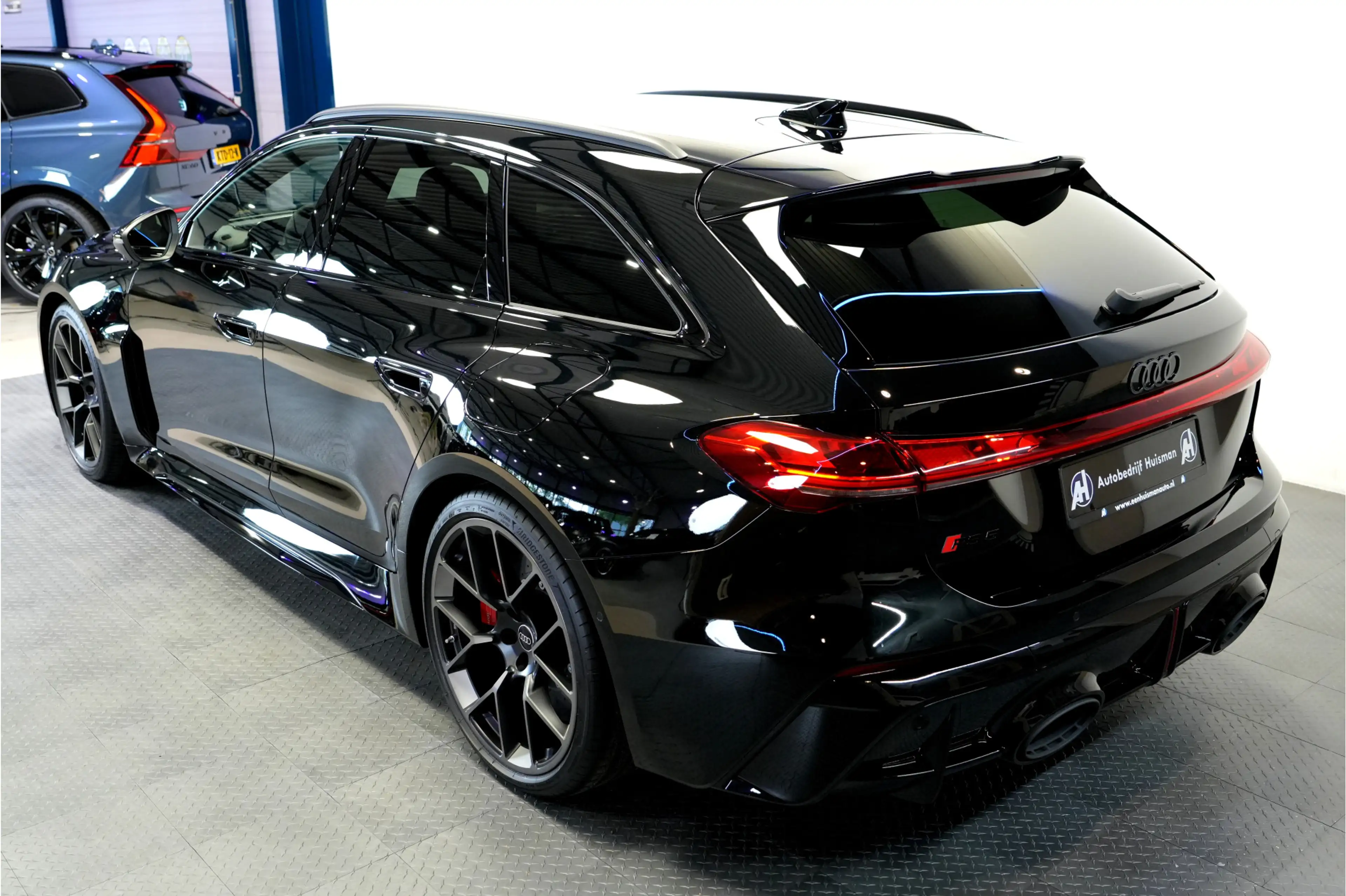 Audi RS5 Avant e-hybrid 470kW/640pk Aut8 Quattro Tech Pro K — photo 41