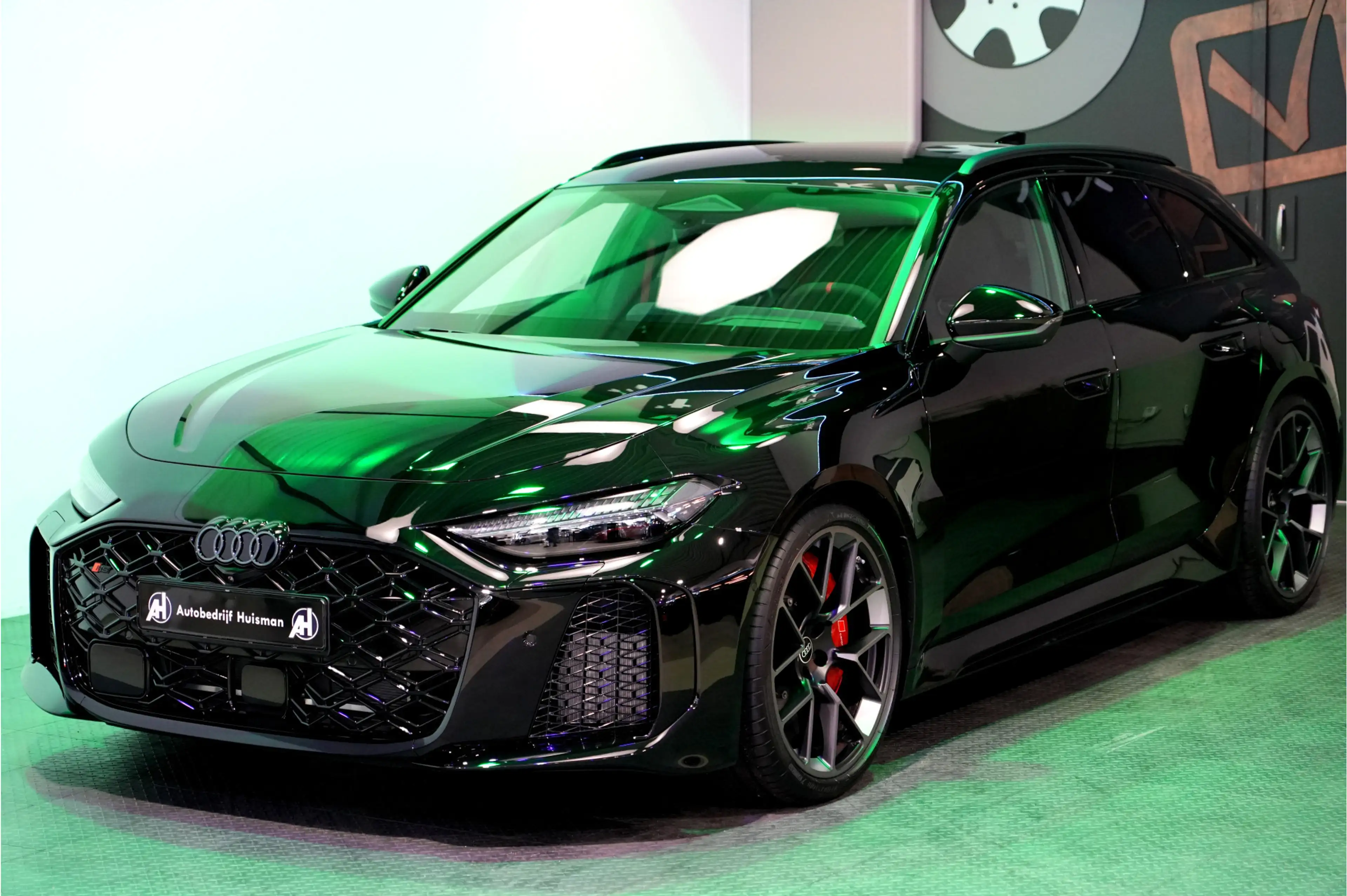 Audi RS5 Avant e-hybrid 470kW/640pk Aut8 Quattro Tech Pro K — photo 31