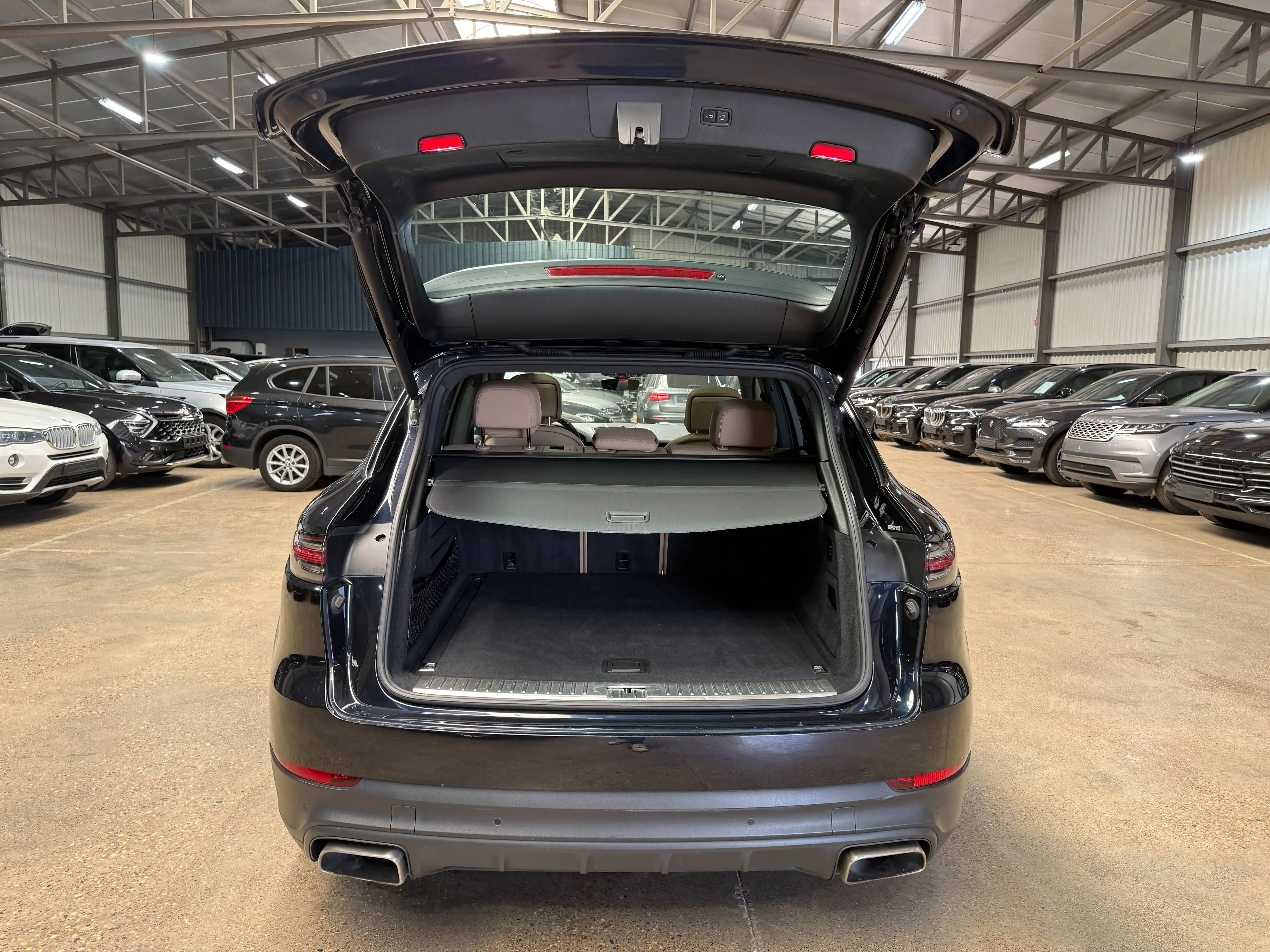 Porsche Cayenne Cayenne 3.0i V6 PHEV Tiptronic S — photo 9