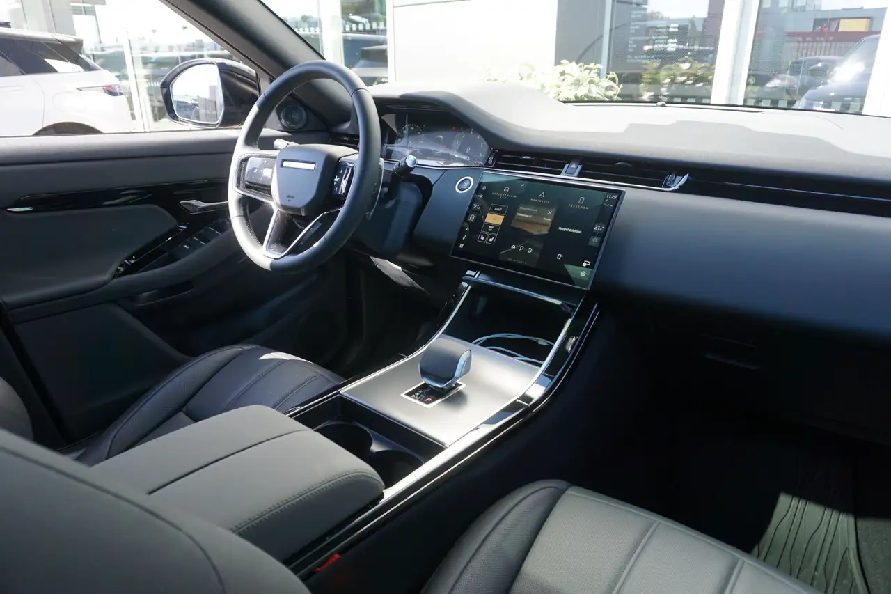 Land Rover Range Rover Evoque 2026 — фото 13
