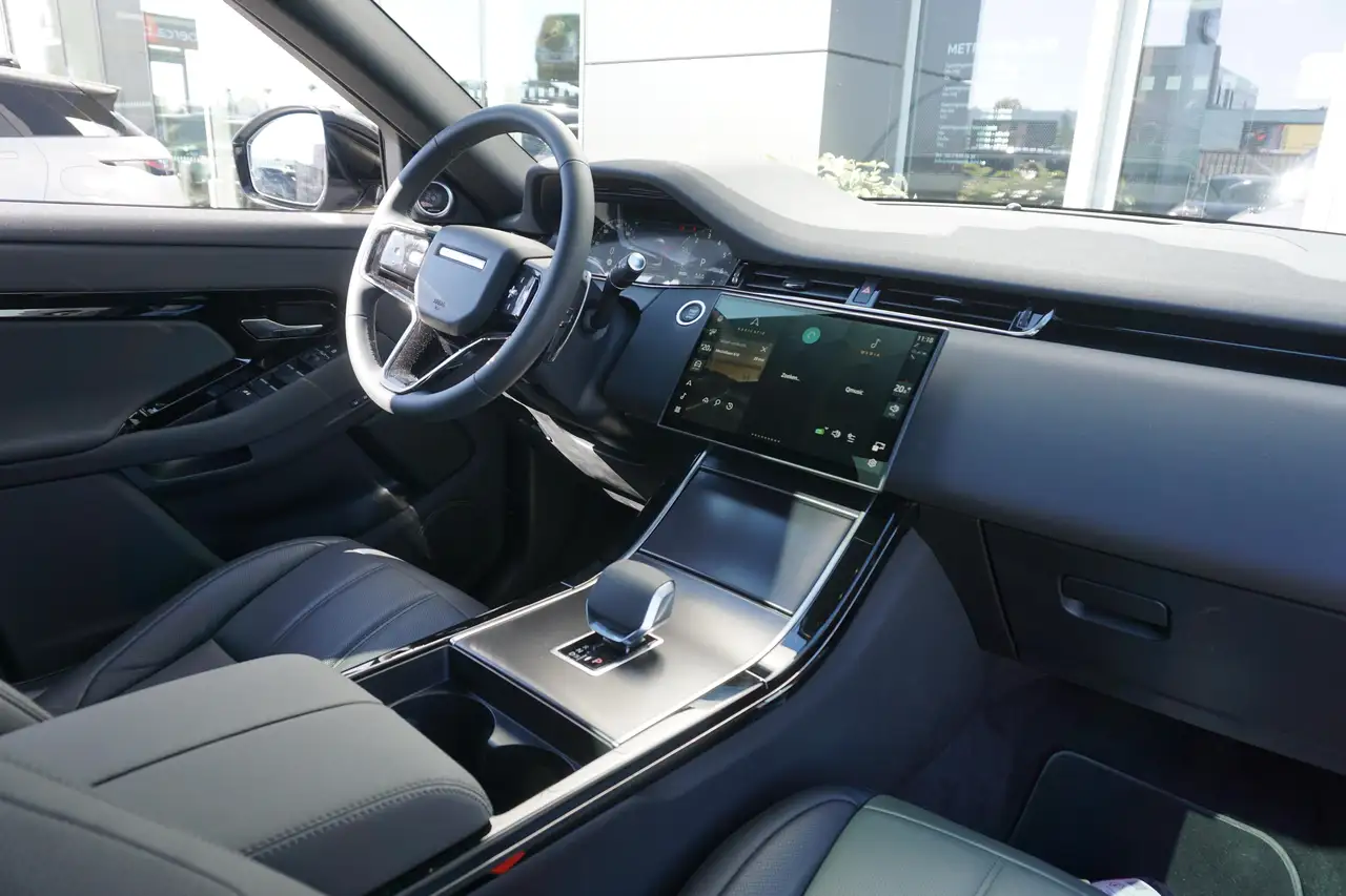 Land Rover Range Rover Evoque 2026 — фото 11