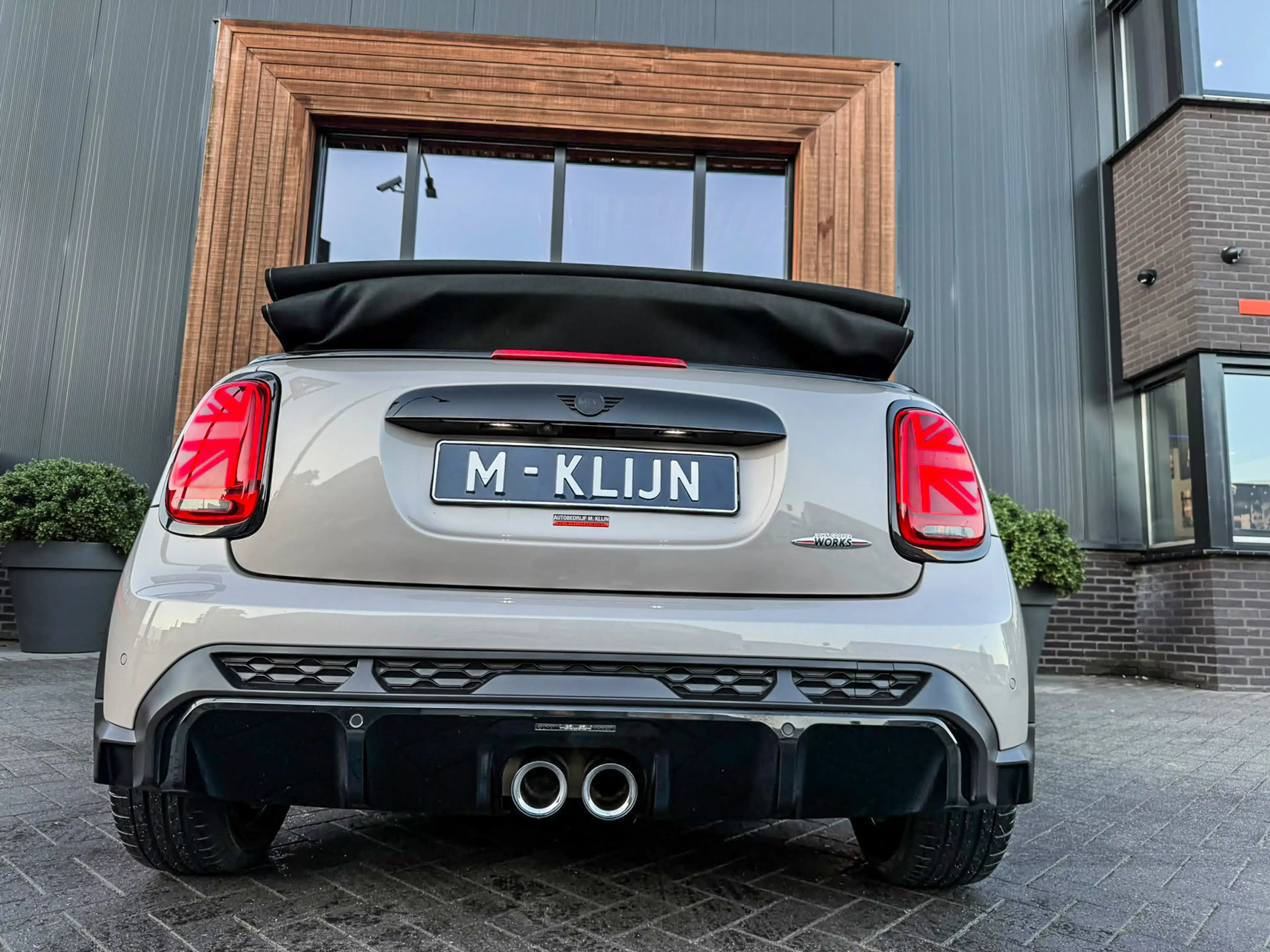 MINI John Cooper Works Cabrio 2.0 JCW Pack F1 aut 231pk/Rooftop grey/Bruin leer/ — photo 11