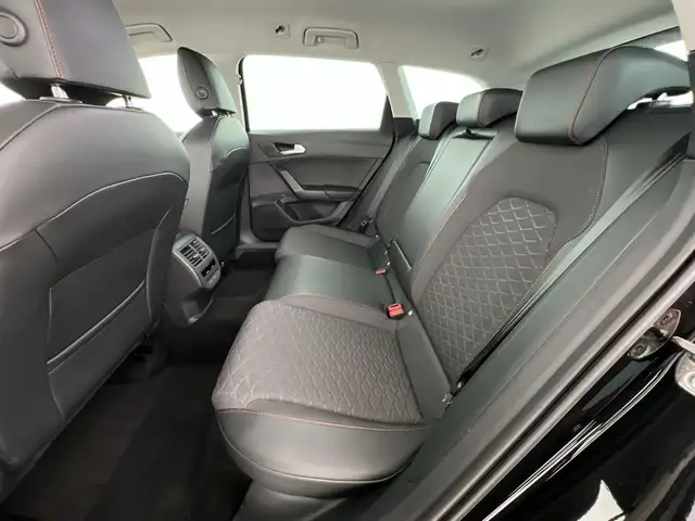 Seat Leon view 9