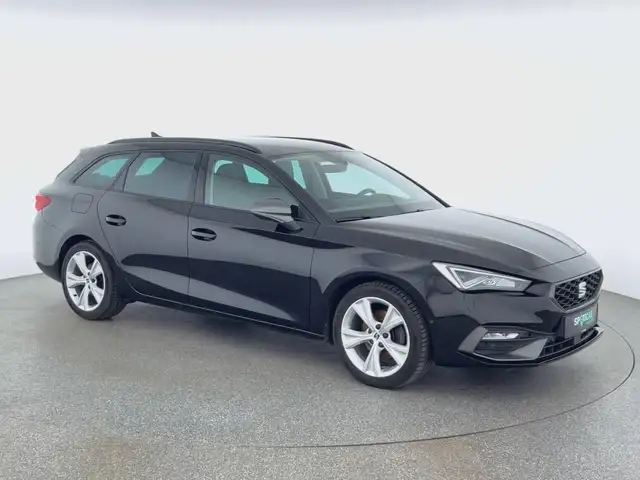 Seat Leon view 3