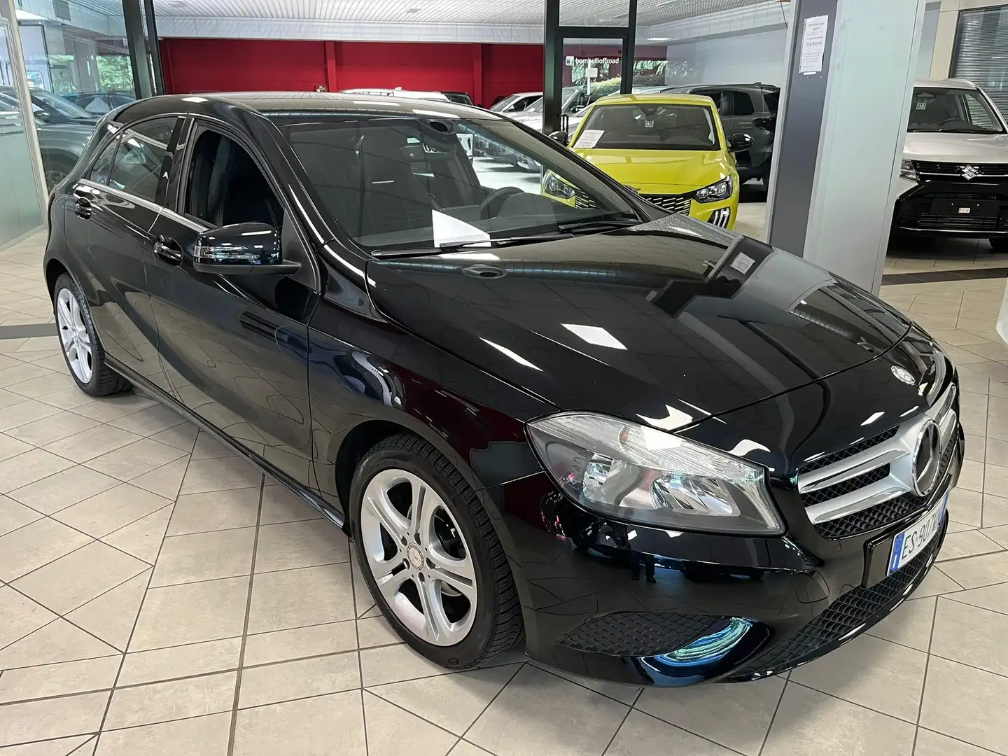 Mercedes-Benz A 180 Classe A - Sport unicoprop Nero - 2
