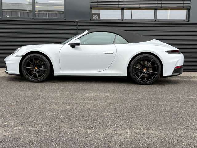 Imagine Porsche 992 911-992 Carrera Cabrio Facelift-EISGRAU !