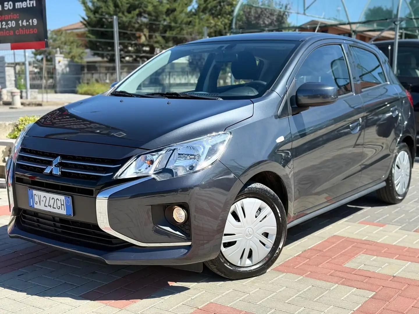 Mitsubishi Space Star Space Star 1.2 Invite SDA Gris - 2