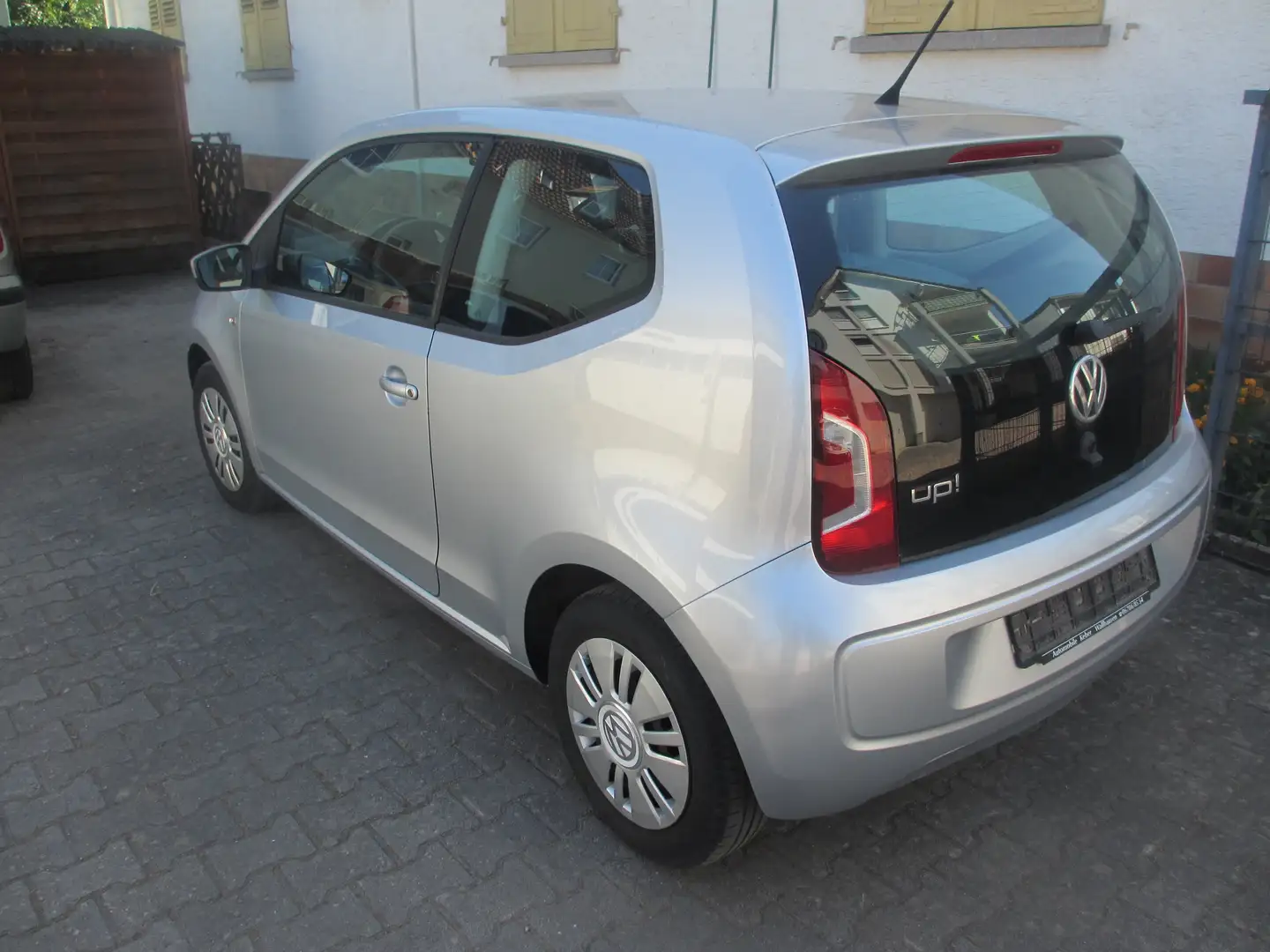 Volkswagen up! move up!  Klima Silber - 2