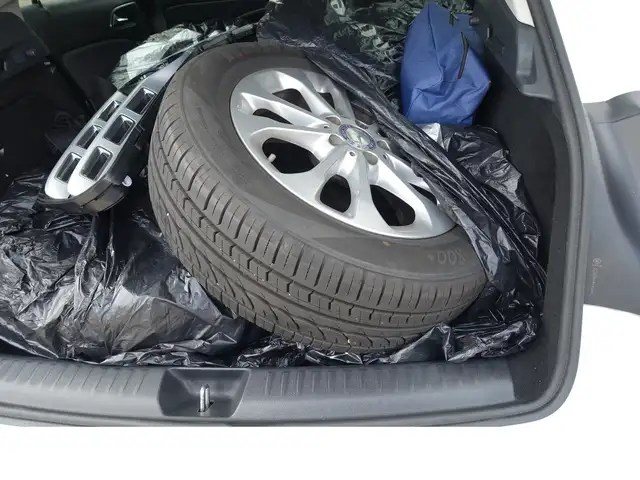 Mercedes-Benz Gla view 9