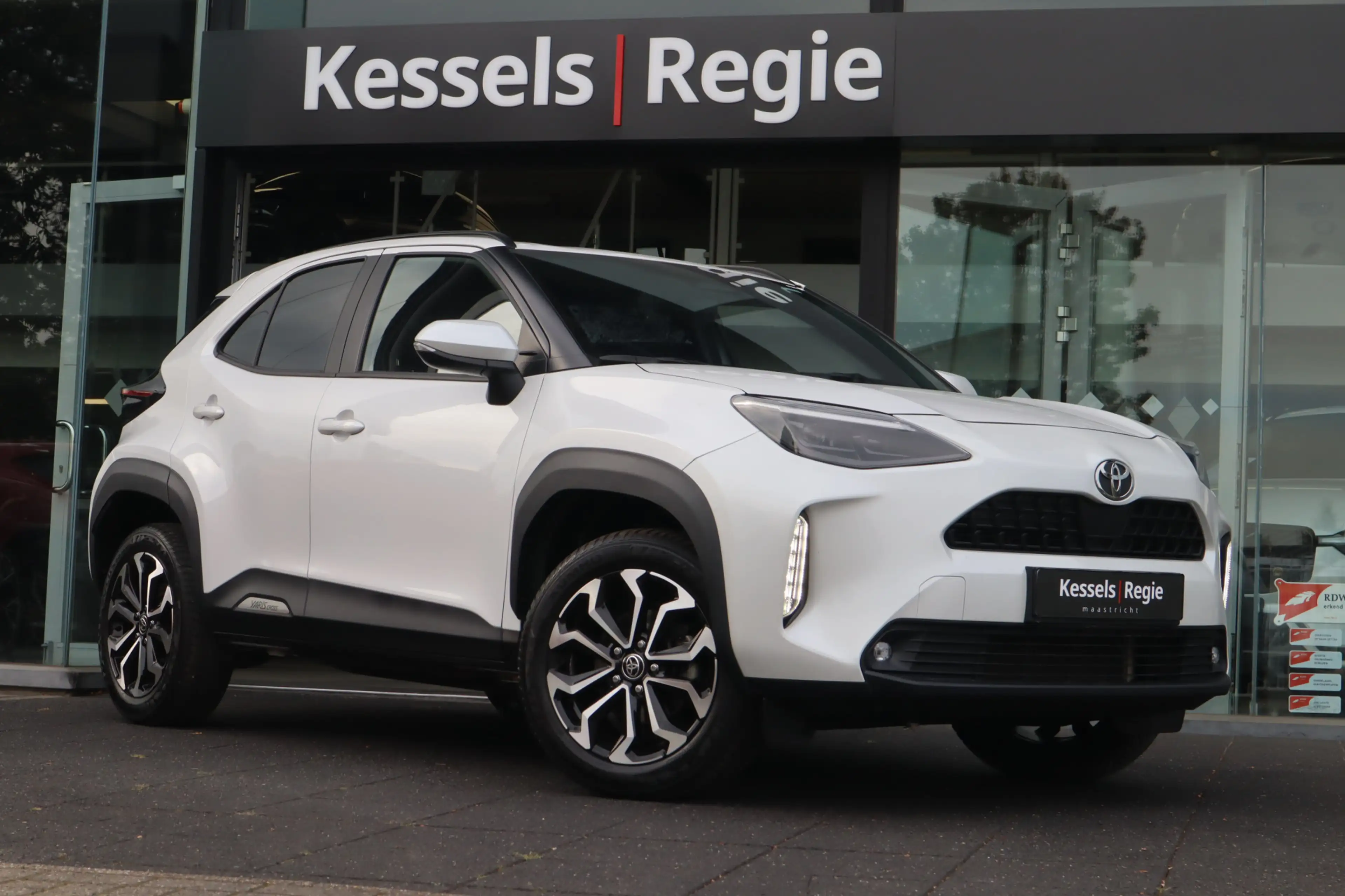 Toyota Yaris Cross 1.5 Hybrid 130 Dynamic | ACC | Carplay | Camera |