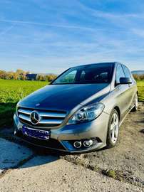 (BlueEFFICIENCY) 7G-DCT (Sports-Tourer)