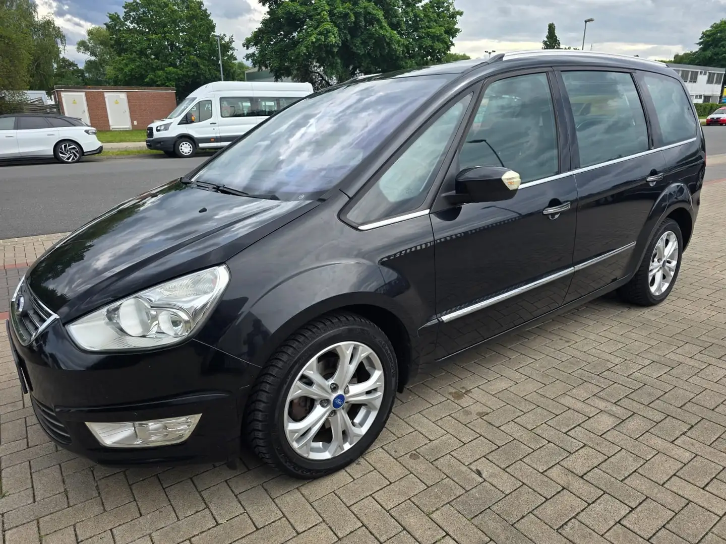 Ford Galaxy Titanium 7 SITZE AUTOMATIK Negro - 2