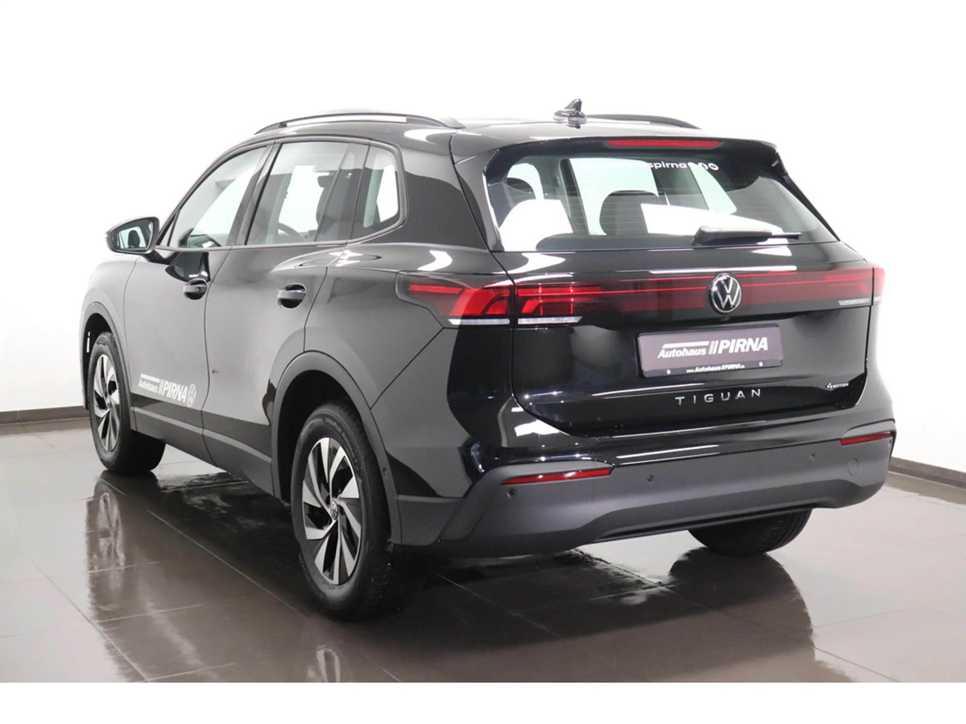 Volkswagen Tiguan Life 2.0 TDI SCR 4MOTION — photo 7