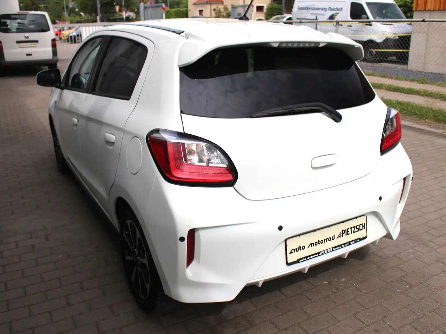 Mitsubishi Space Star Intro Edition+ 1.2 AT DAB+Navi RS SHZ Weiß - 2