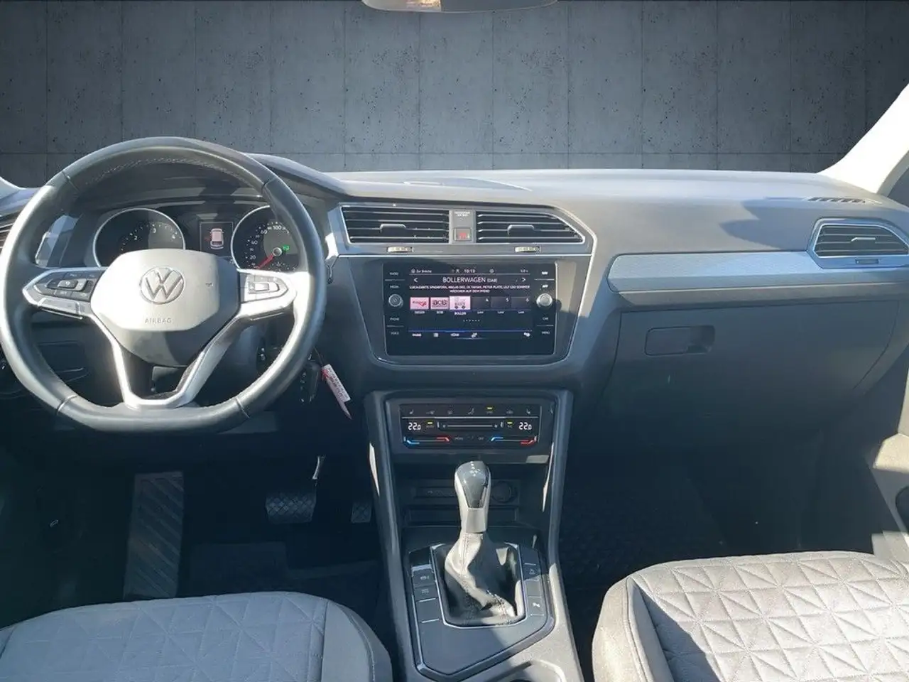 Volkswagen Tiguan 2.0 TDI DSG Life Navi IQ.Light AHK 13