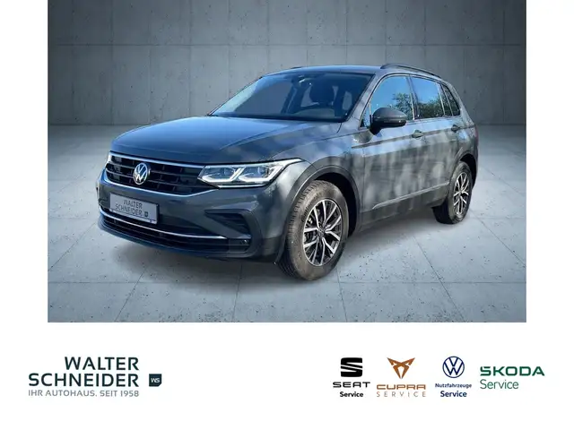 Volkswagen Tiguan 2.0 TDI DSG Life Navi IQ.Light AHK
