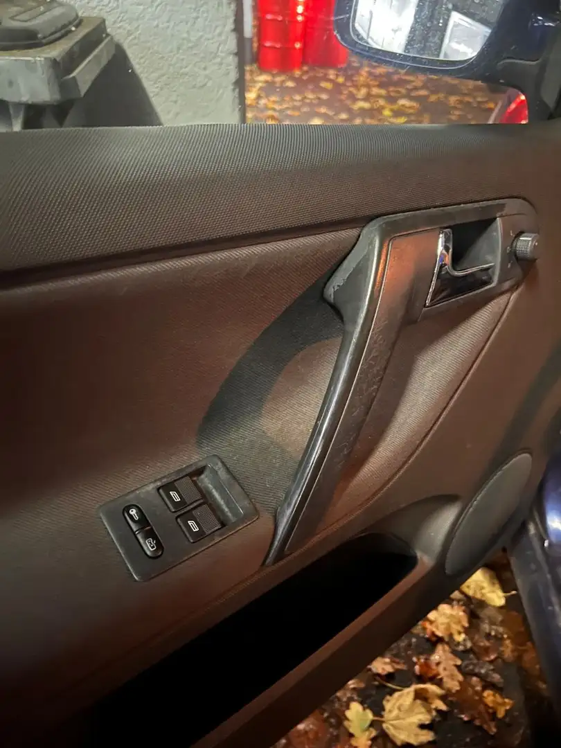 Volkswagen Polo Blau - 2