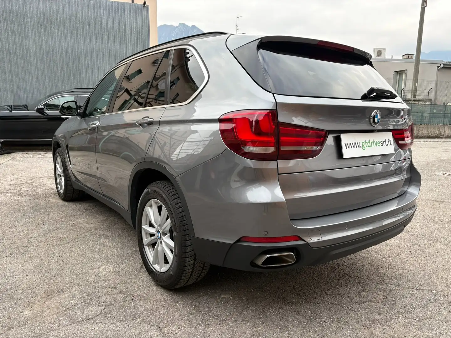 BMW X5 X5 F15 xdrive40d Business auto CV 313 Gris - 2