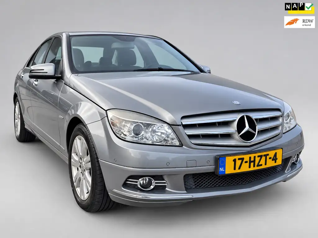 Mercedes-Benz C 180 2009 из Европы — купить под ключ