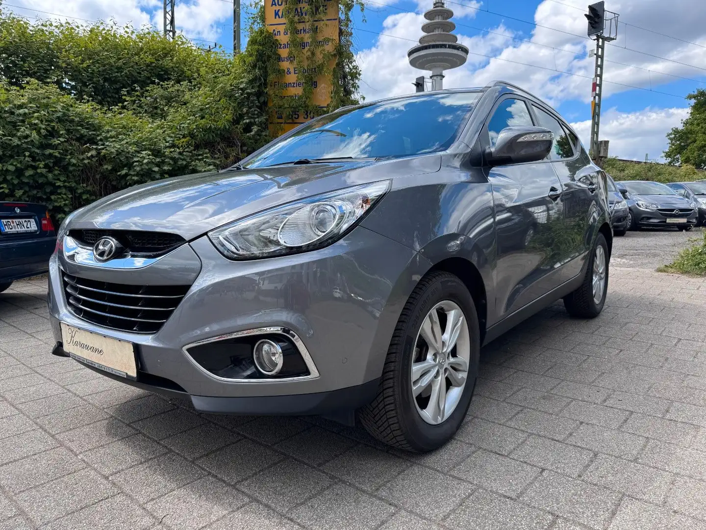 Hyundai iX35 5 Star Edition 2WD*Keyless GO*AHK*PDC* Grau - 1