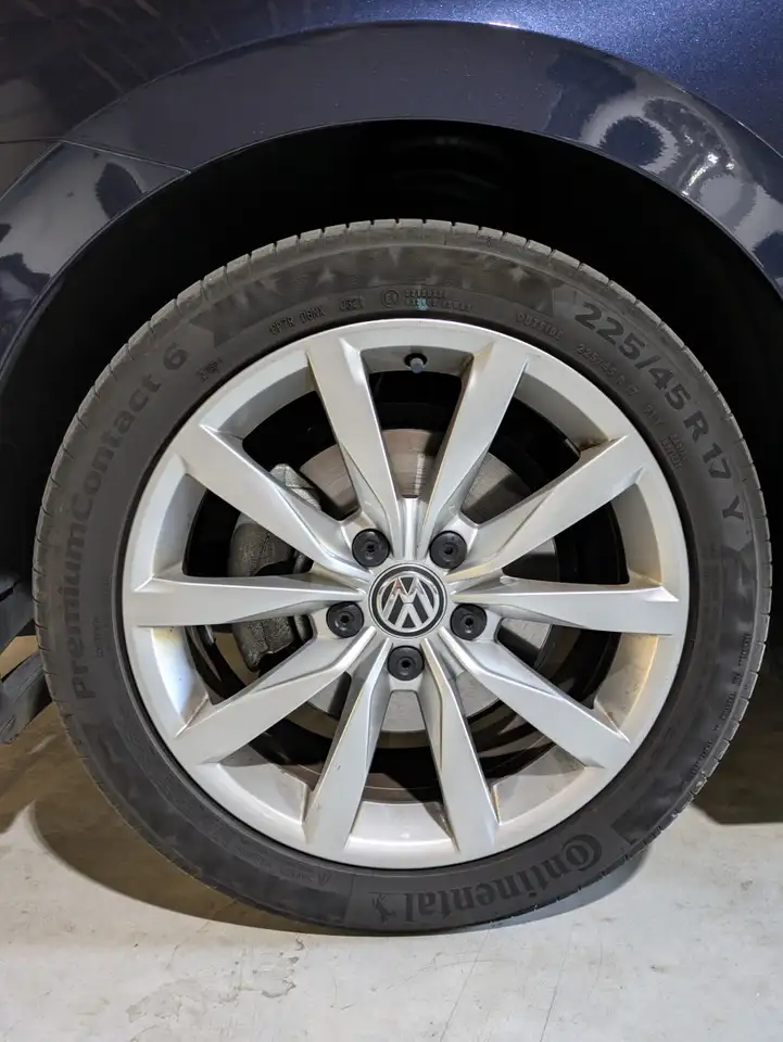 Volkswagen Golf Sportsvan — photo 15