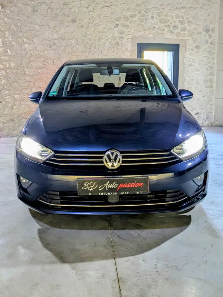Volkswagen Golf Sportsvan — photo 26