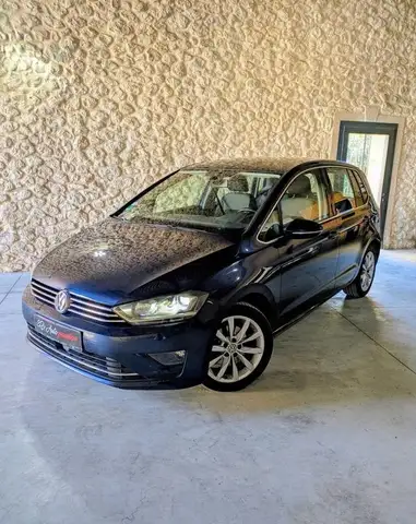 Volkswagen Golf 7 Sportvan 1.4 TSI 150ch blue motion Première main entretien VW Superbe état attelage amovible Garantie 12 mois
