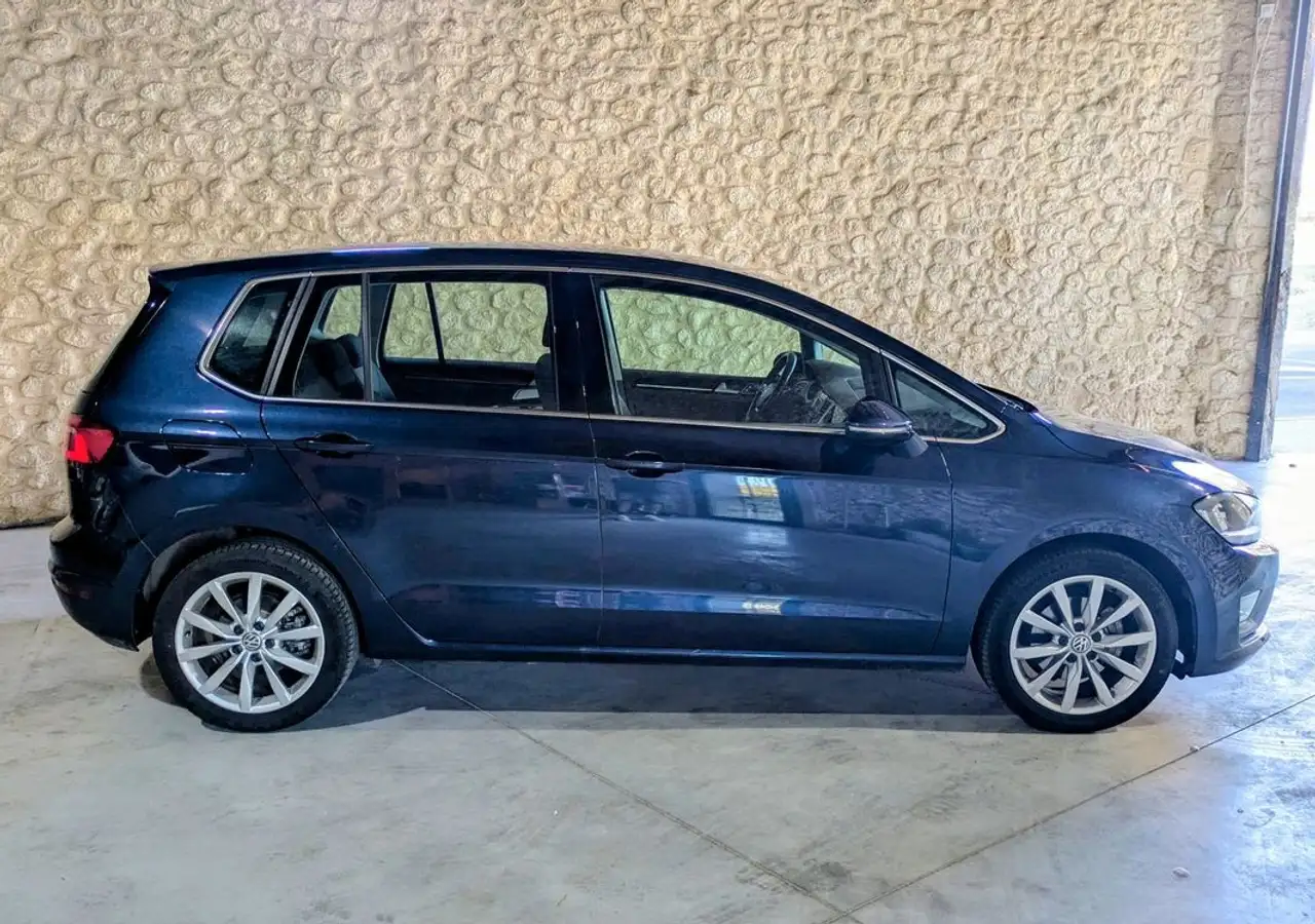 Volkswagen Golf Sportsvan — photo 5