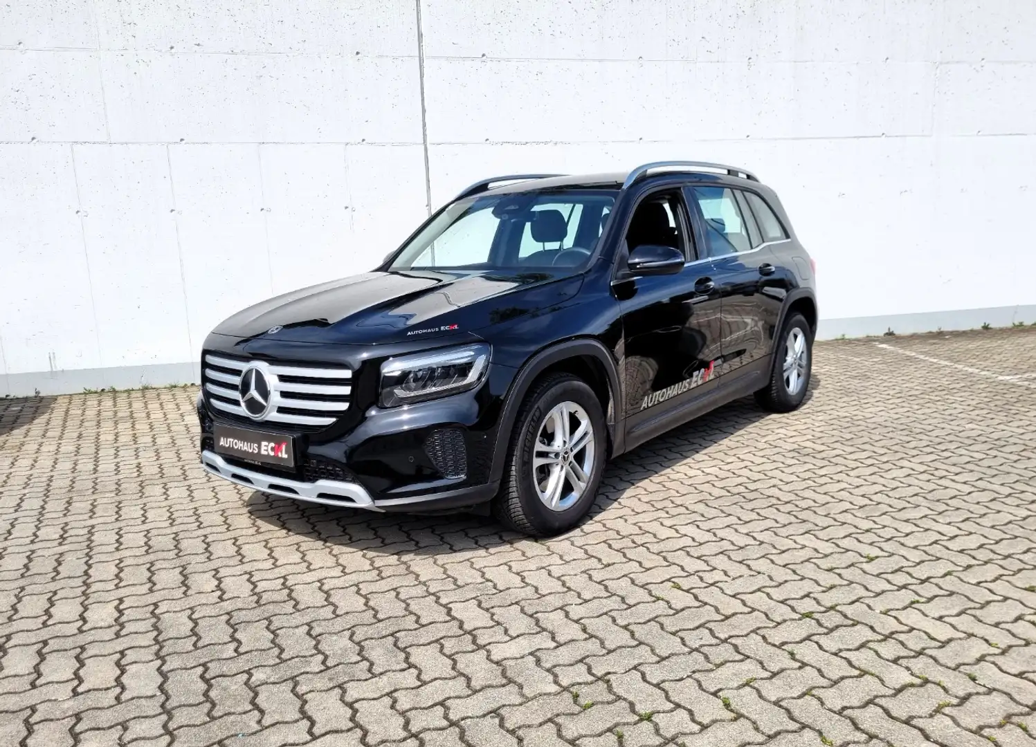 Mercedes-Benz GLB 200 d 4MATIC Österreich-Edition Schwarz - 2