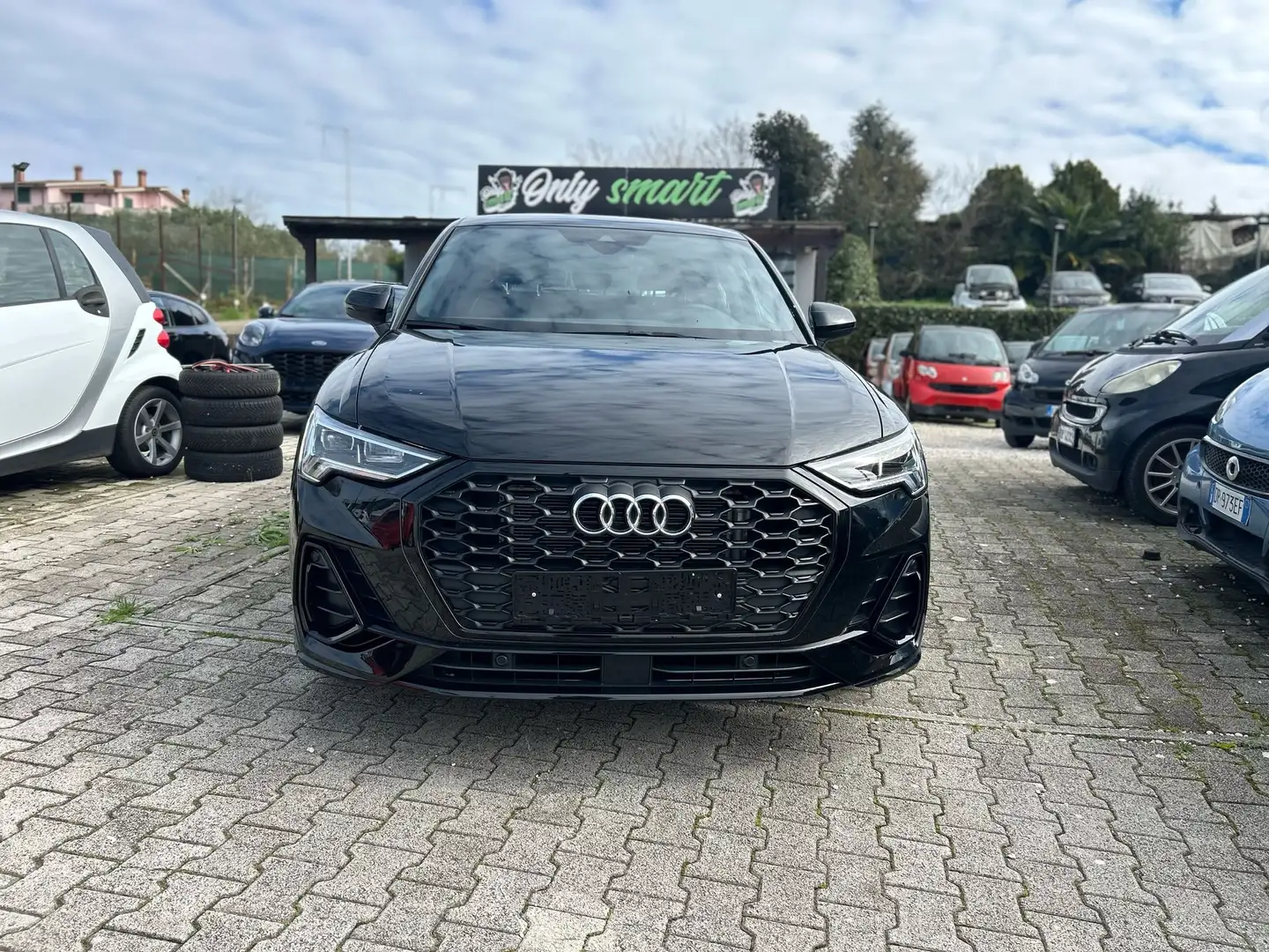 Audi Q3 SPORTBACK 35 S LINE-WIRELESS-CARPLAY-RETROCAMERA Noir - 2