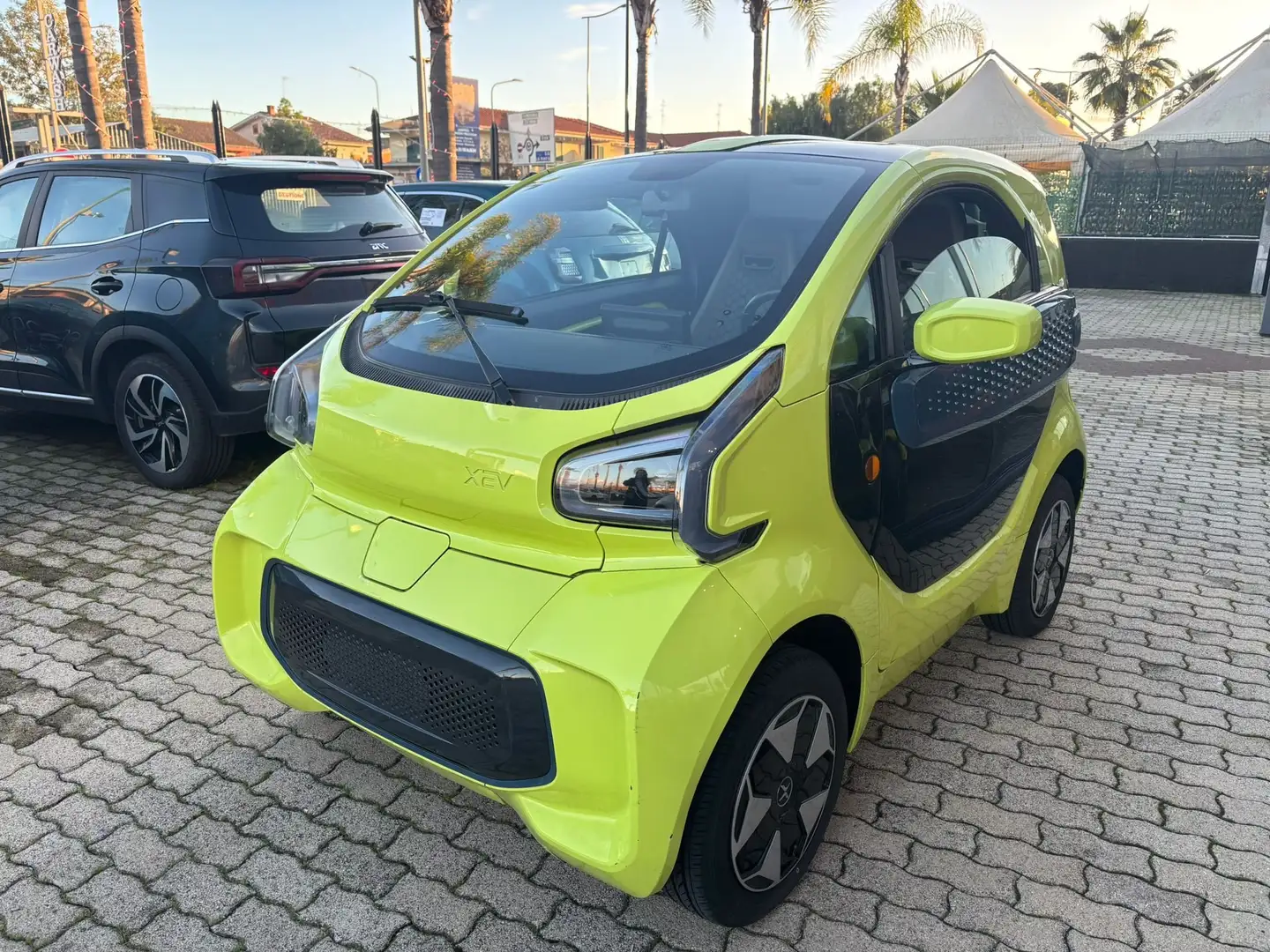 XEV Yoyo MY23 125 Pro Gelb - 2