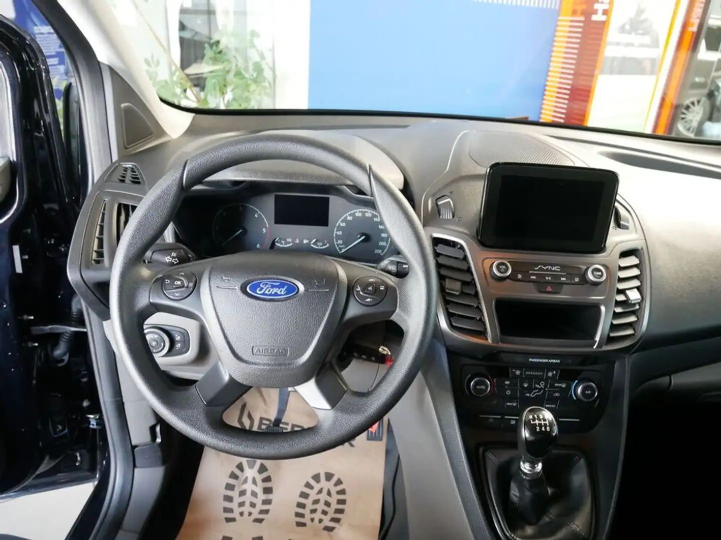 Ford Transit Connect L1 Kasten Trend Schwarz - 2