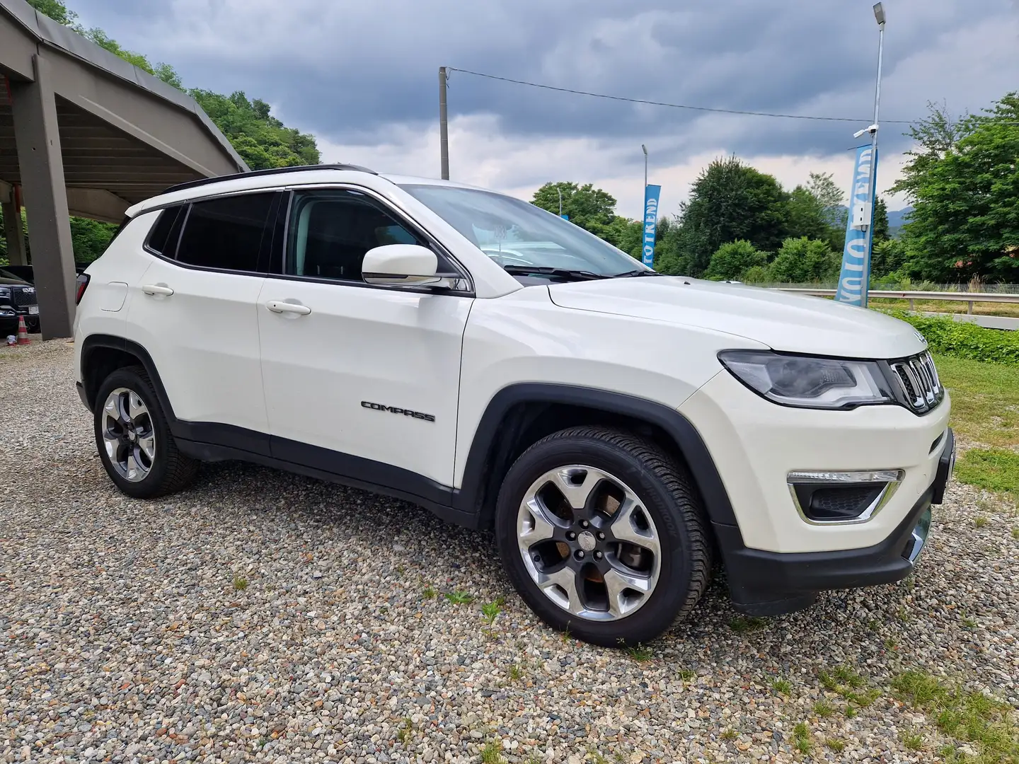 Jeep Compass 2.0 mjt Limited Navi 4wd 140cv Blanc - 2