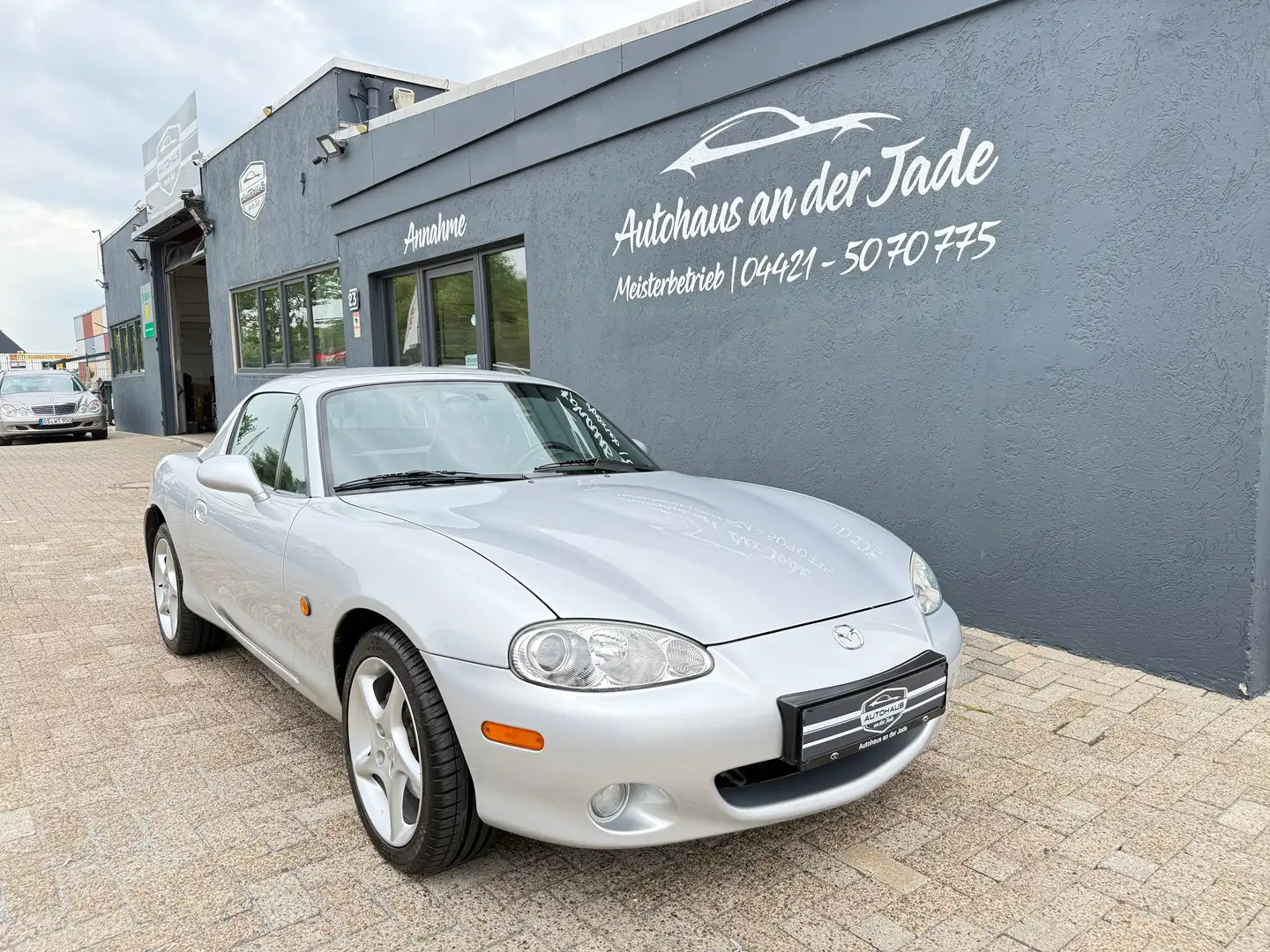 Mazda MX-5 1.9i 16V Sportive*Nur47Tkm*SH bei Mazda*Org.Zustan Silber - 1