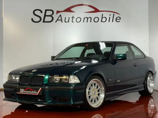 BMW 320 i PACK M // OLDTIMER // GARANTIE 12 MOIS //