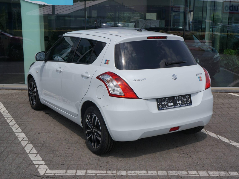 Suzuki Swift Swift 1.2i GL JnJoy **12M Garantie** — photo 3