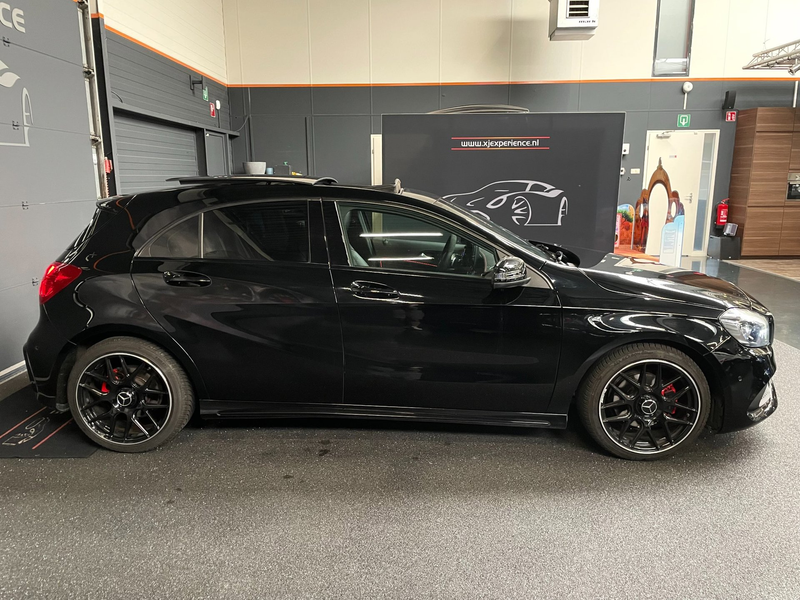 Mercedes-Benz A 180 Business Solution AMG PANO NAVI — photo 11