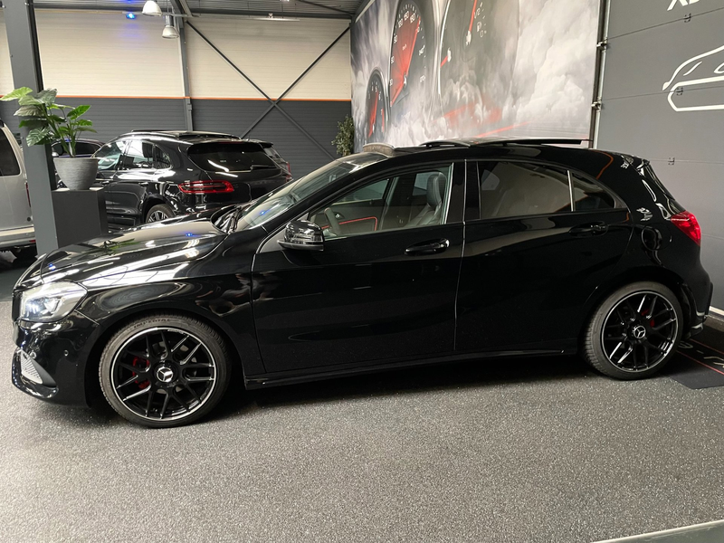 Mercedes-Benz A 180 Business Solution AMG PANO NAVI — photo 9