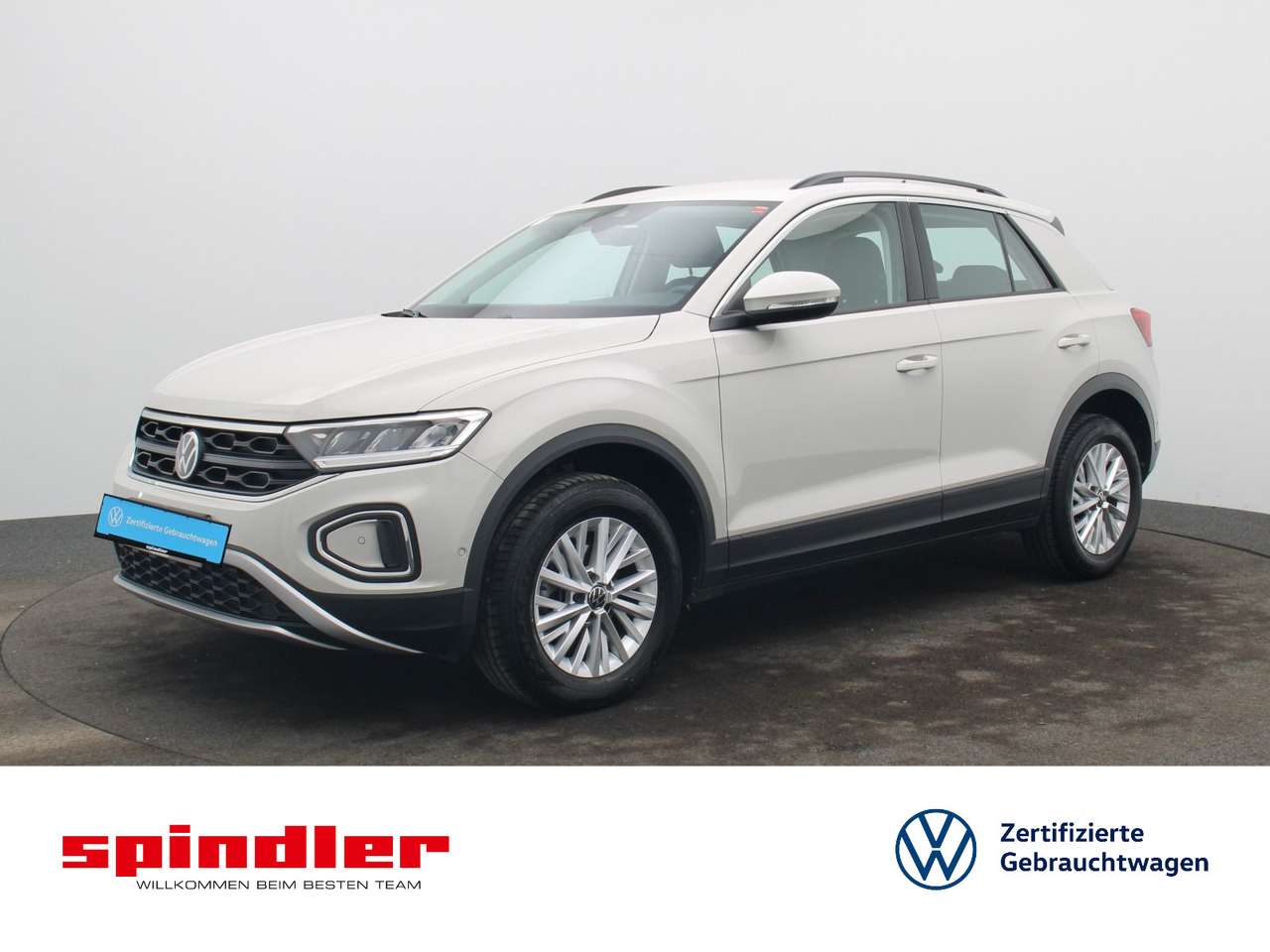 Volkswagen T-Roc 2024 — Life 1.5 TSI DSG / CarPlay, Navi, LED, ACC