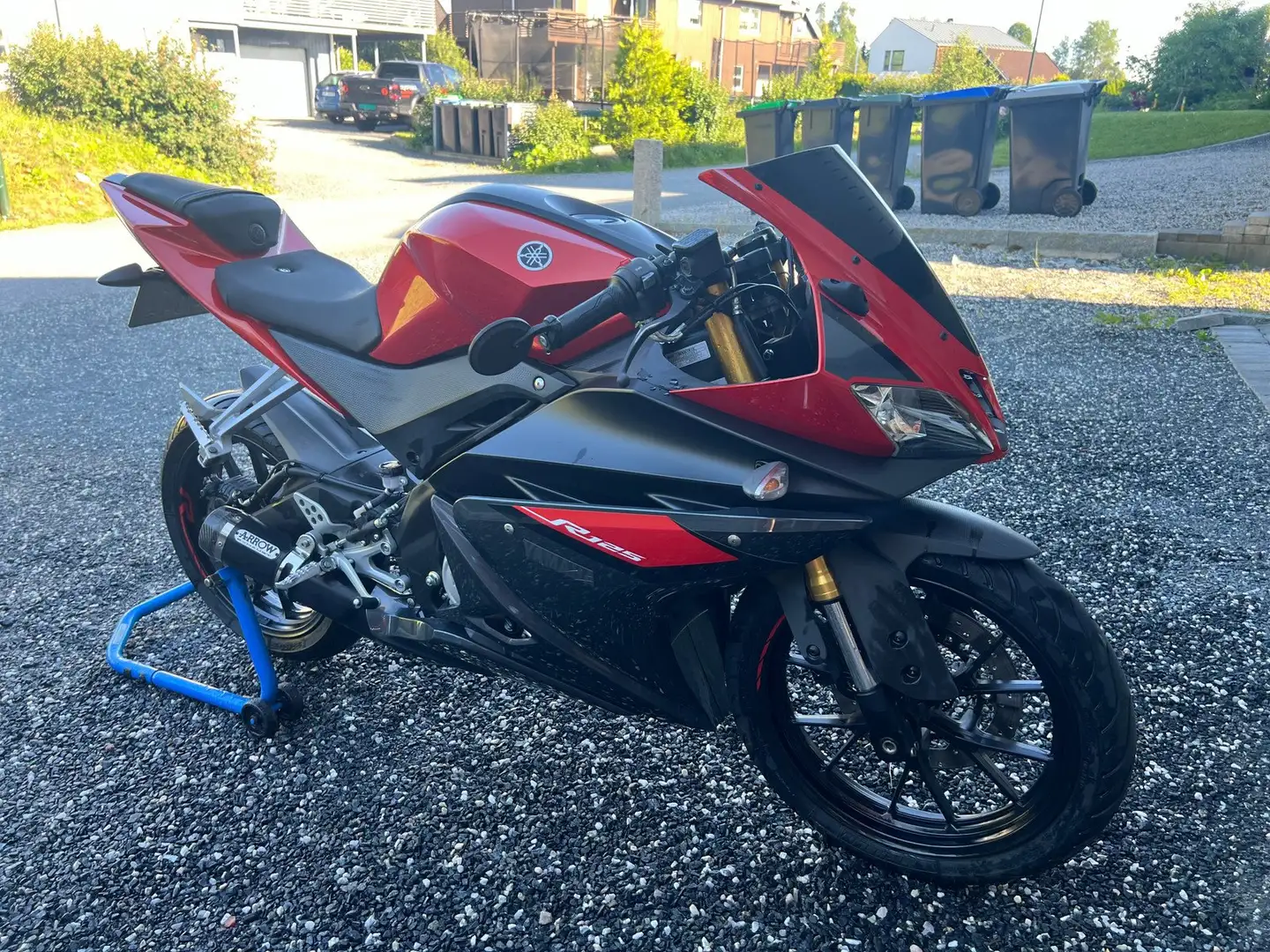 Yamaha YZF-R125 R Rojo - 1