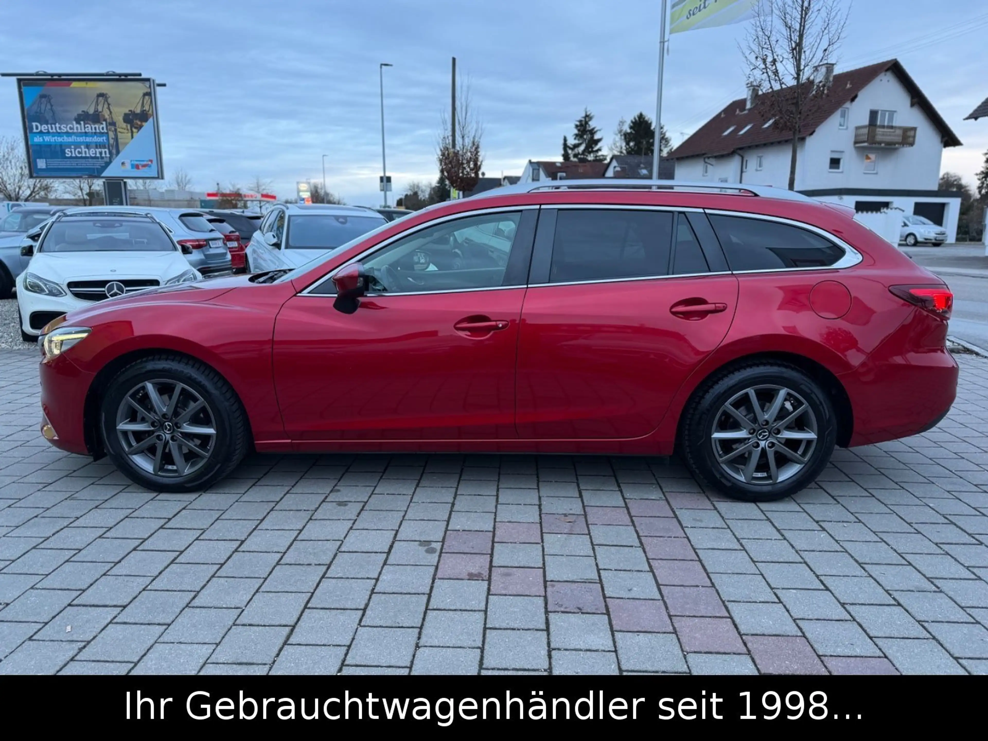 Mazda 6 Kombi 2.2 Exclusive-Line Autm. *LED/AHK/NAVI* — photo 11