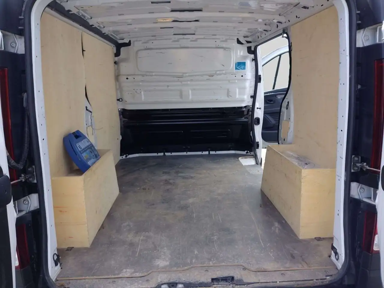 Renault Trafic T27 2.0 dCi 150CV PC-TN Furgone St, миниатюра 17
