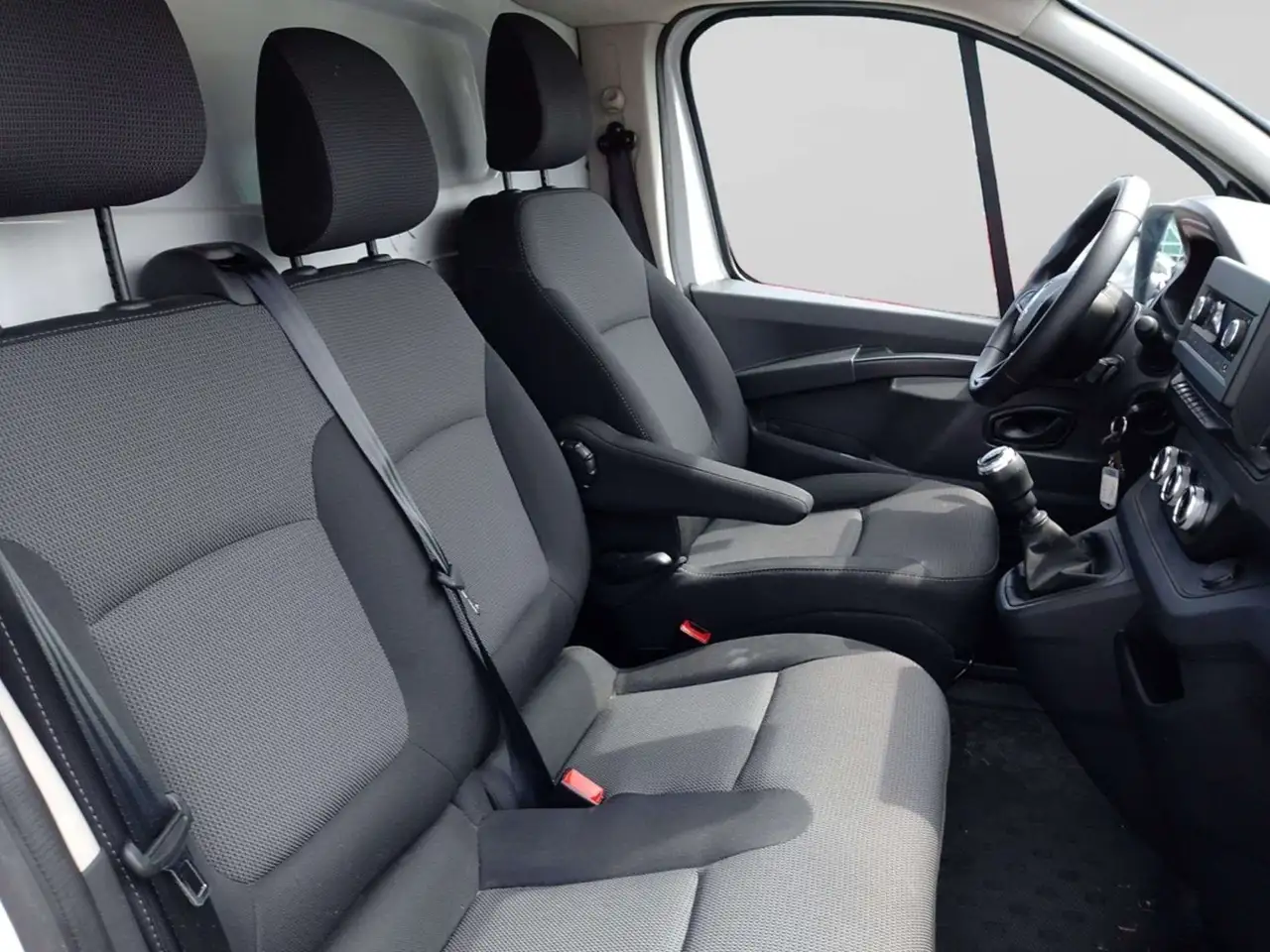 Renault Trafic T27 2.0 dCi 150CV PC-TN Furgone St, миниатюра 16
