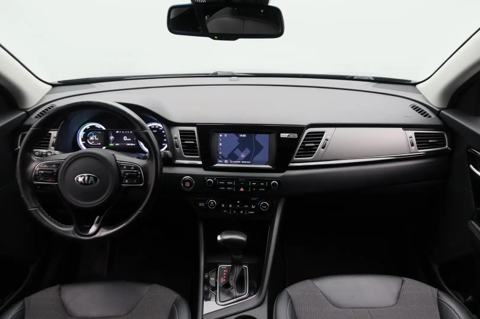 Kia Niro 1.6 GDi Hybrid DynamicLine Trekhaak Navigatie 1/2 Grey - 2