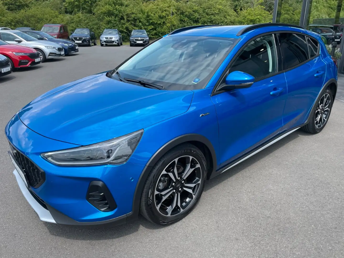 Ford Focus Limo 1,5 TDCi Active X B&O Navi Apple Key Blau - 1