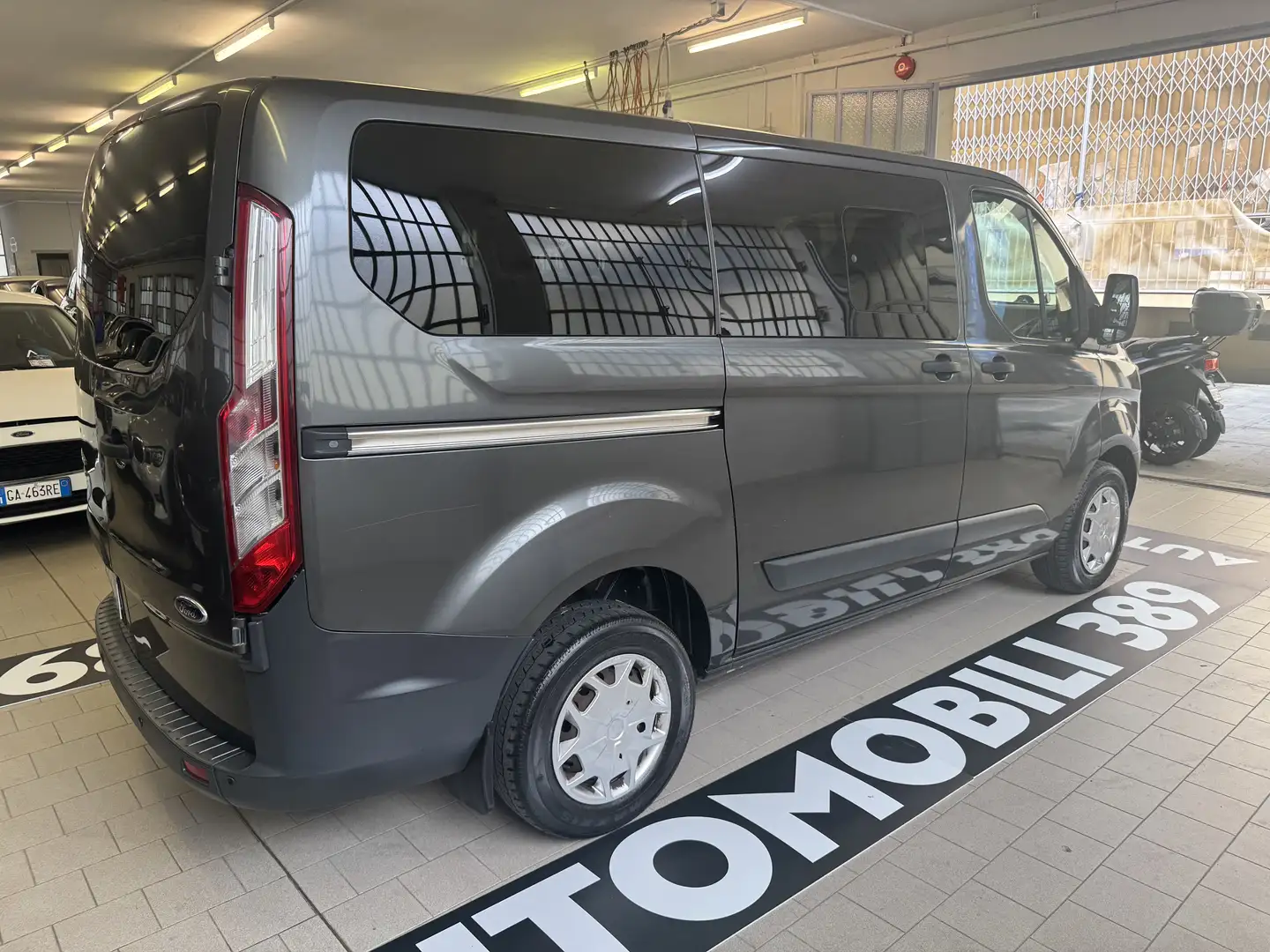 Ford Transit Custom 310 2.0 Tdci 130cv 9 POSTI - 2